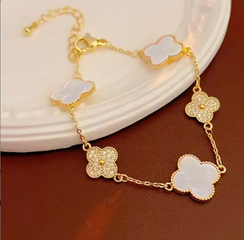 18K Lucky Bracelet (not coming back)